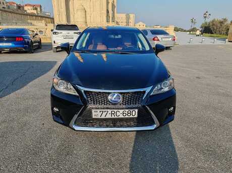 Lexus CT 200h