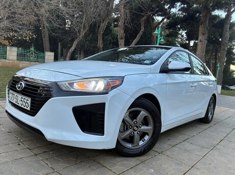 Hyundai IONIQ