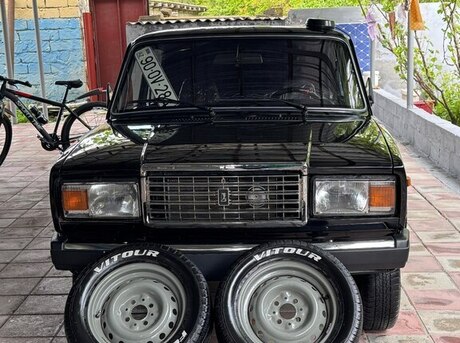 LADA (VAZ) 2107