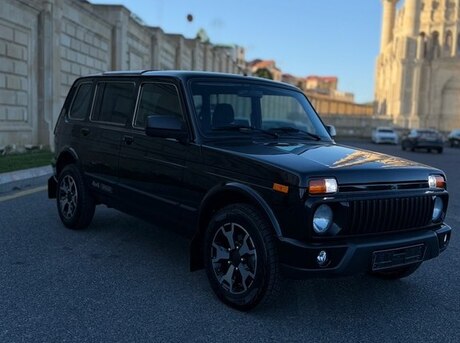 LADA (VAZ) Niva