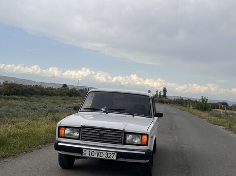 LADA (VAZ) 2107