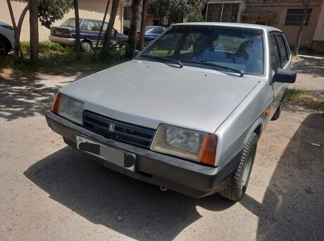 LADA (VAZ) 21099