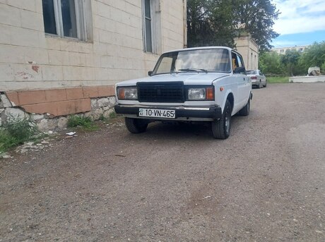 LADA (VAZ) 2107