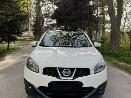 Nissan Qashqai+2
