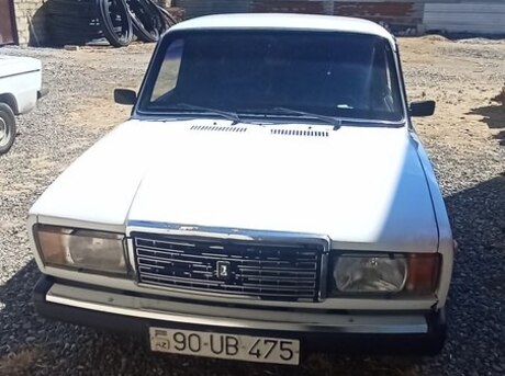 LADA (VAZ) 2107