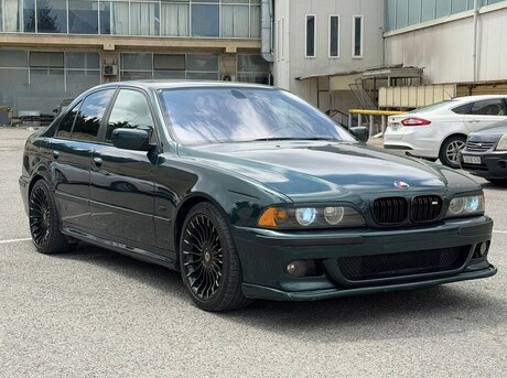 BMW 523