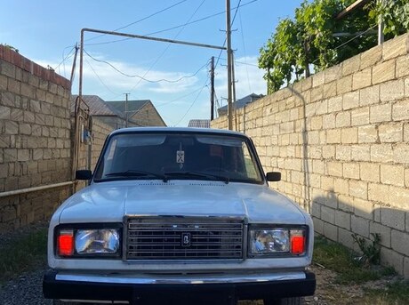 LADA (VAZ) 2107