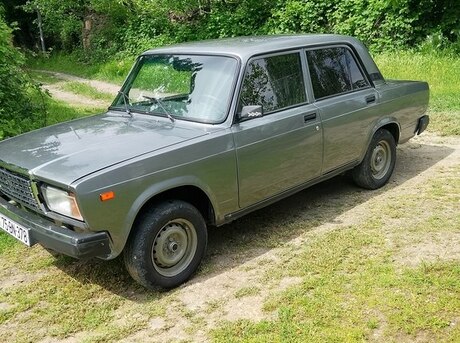LADA (VAZ) 2107