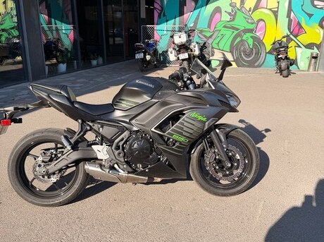Kawasaki Ninja 650