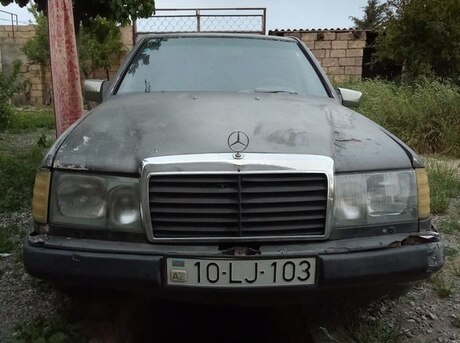 Mercedes 250 D