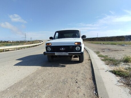 LADA (VAZ) Niva