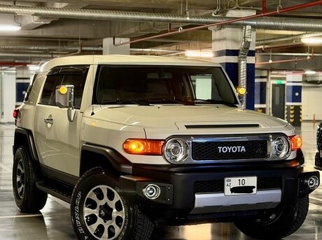 Toyota FJ Cruiser