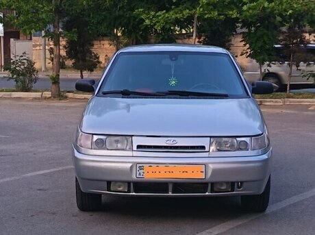 LADA (VAZ) 2112