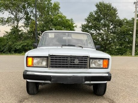 LADA (VAZ) 2107