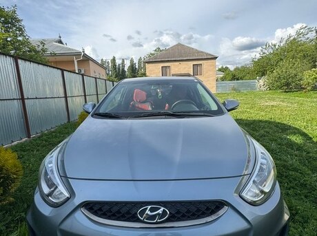 Hyundai Accent