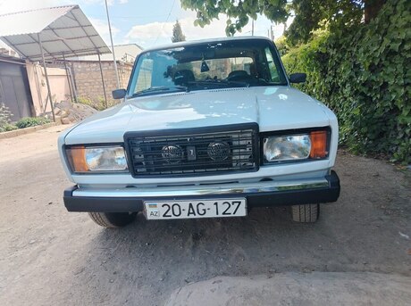 LADA (VAZ) 2107