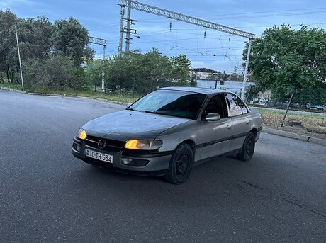 Opel Omega