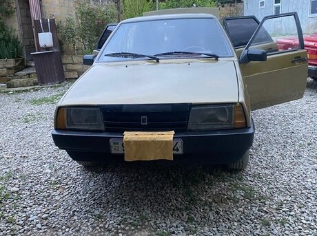 LADA (VAZ) 21099