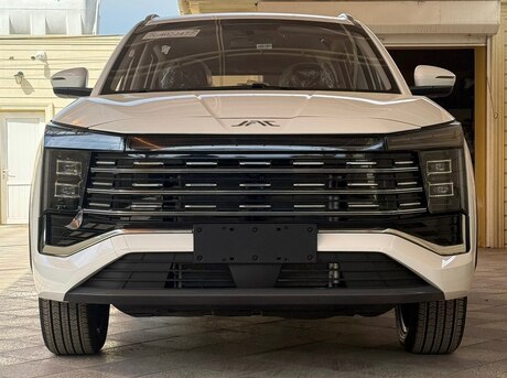 JAC JS8