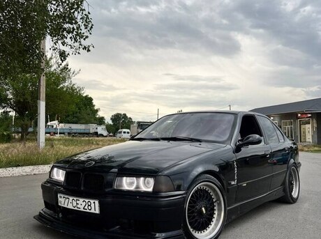 BMW 325
