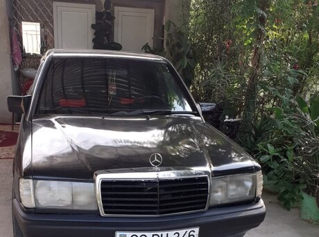 Mercedes 190