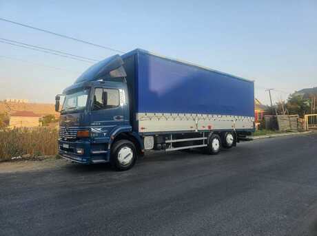 Mercedes Atego 1823