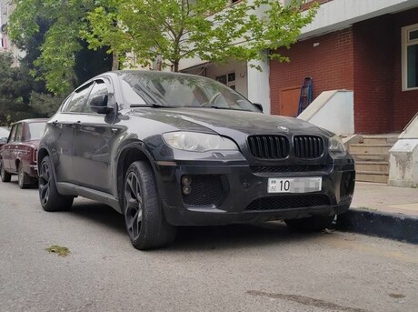 BMW X6