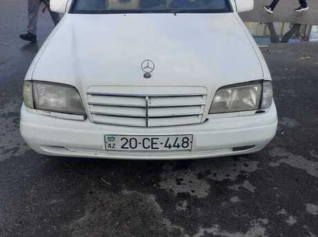 Mercedes C 180