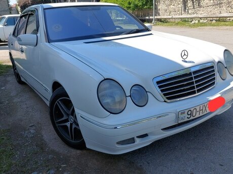 Mercedes C 230