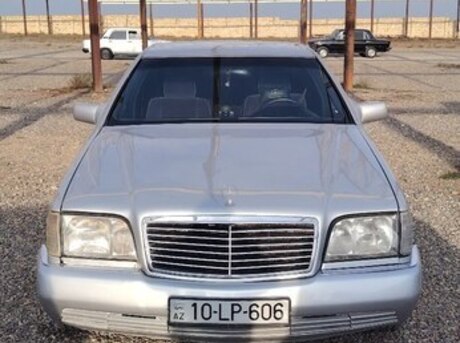Mercedes 500 SEL