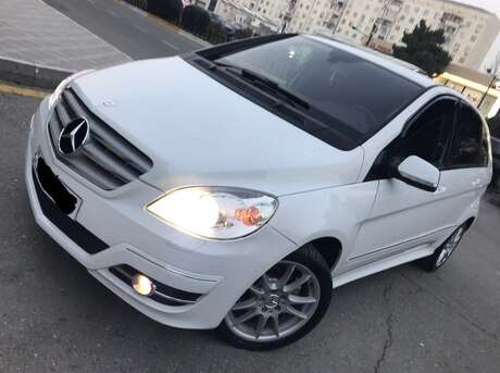 Mercedes B 170