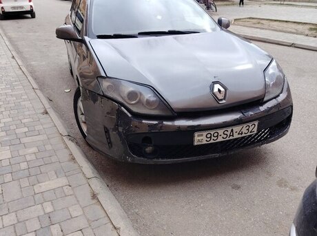 Renault Laguna