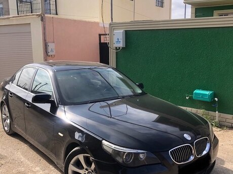 BMW 525