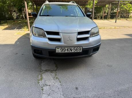 Mitsubishi Outlander