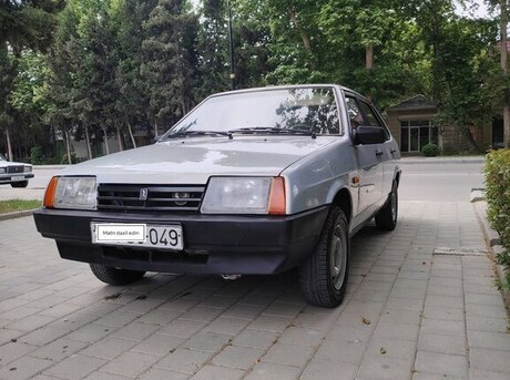 LADA (VAZ) 21099