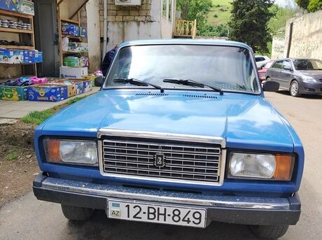 LADA (VAZ) 2107