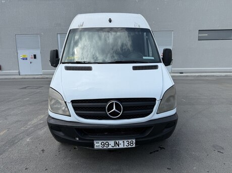 Mercedes Sprinter 311