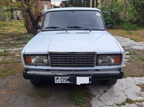 LADA (VAZ) 2107