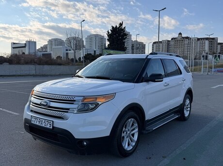 Ford Explorer