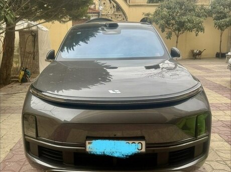 Li Auto L9