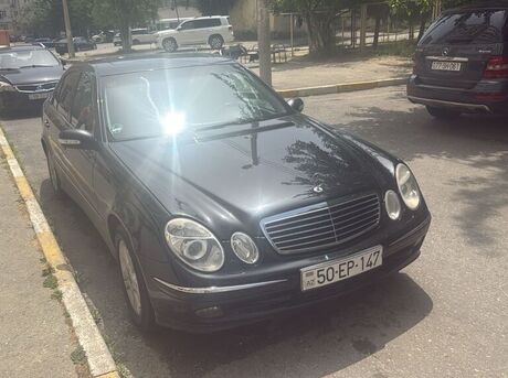 Mercedes E 220