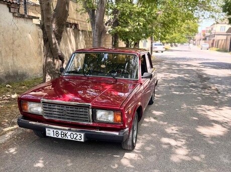 LADA (VAZ) 2107