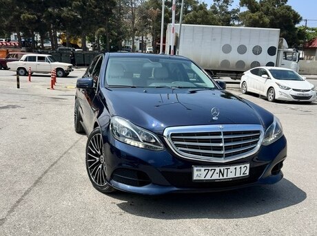 Mercedes E 220