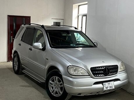 Mercedes ML 320