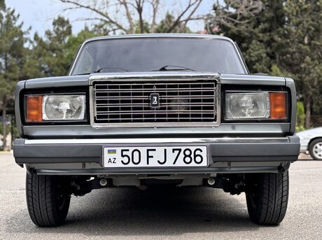 LADA (VAZ) 2107