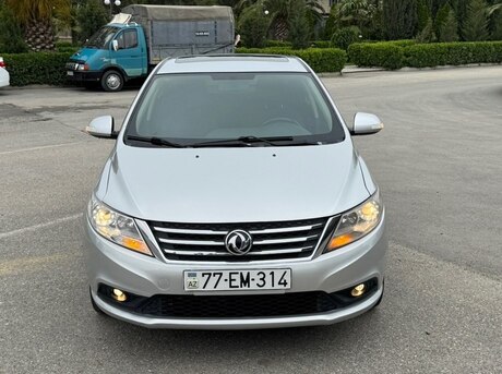DongFeng Aeolus S30