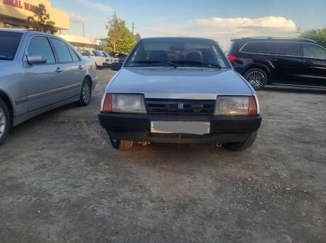 LADA (VAZ) 21099