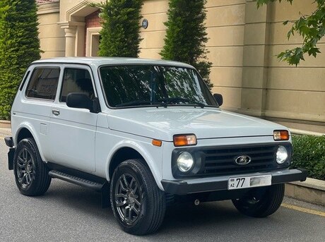 LADA (VAZ) Niva