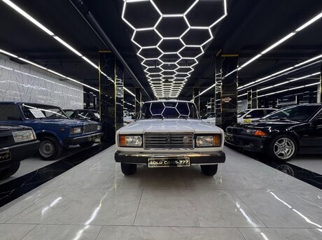 LADA (VAZ) 2107