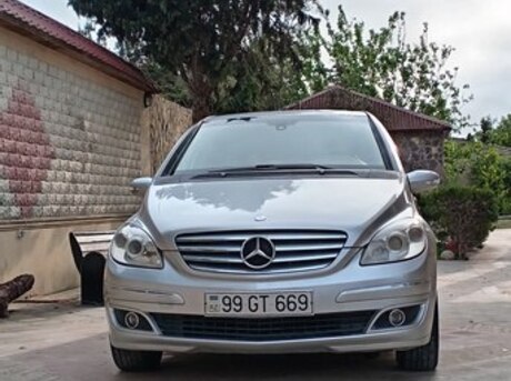 Mercedes B 170